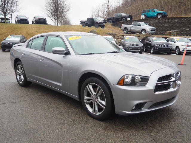 Pre-Owned 2014 Dodge Charger SXT AWD SXT 4dr Sedan in ...